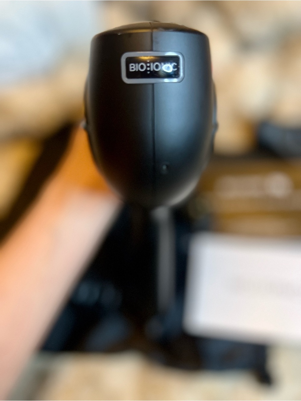 EUC Bio Ionic 10X UltraLight Speed Hair Dryer (MSRP $326.99) - Picture 4 of 8
